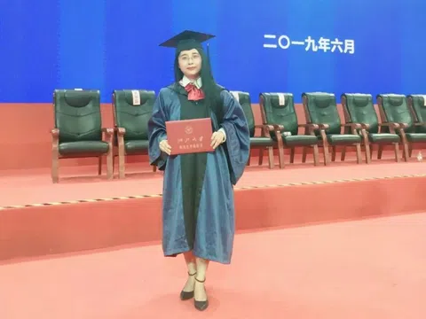 Nữ sinh duy nhất của ngành học "vô hình": 4 năm không bạn bè, tốt nghiệp chụp ảnh một mình nhưng tương lai ai cũng mơ