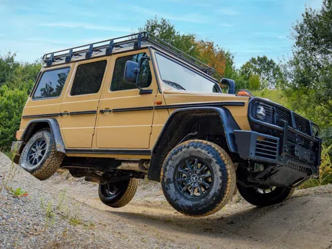 BMW sẽ chế tạo SUV đối đầu với Mercedes-Benz G-Class