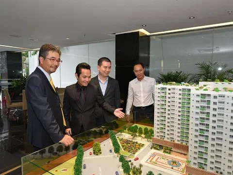 Vàng, chứng khoán, bất động sản cùng 'nóng', nên đầu tư kênh nào?
