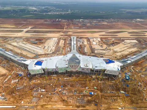 Quá rủi ro nếu dồn hết chuyến bay quốc tế về sân bay Long Thành