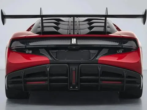 CEO Rimac nghi ngờ thông số siêu xe điện YangWang U9