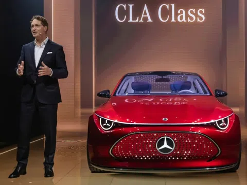 Mercedes-Benz cảnh báo ngành ôtô châu Âu trước nguy cơ 'sụp đổ'