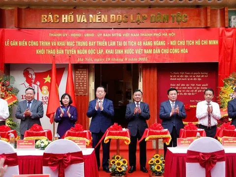 Hà Nội gắn biển công trình 48 Hàng Ngang - nơi Bác Hồ viết bản Tuyên ngôn Độc lập