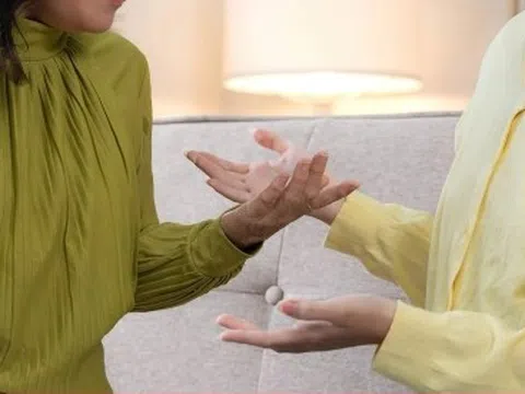 Không được con gái chăm sóc chu đáo, mẹ thưa kiện đòi hơn 17 tỷ đồng
