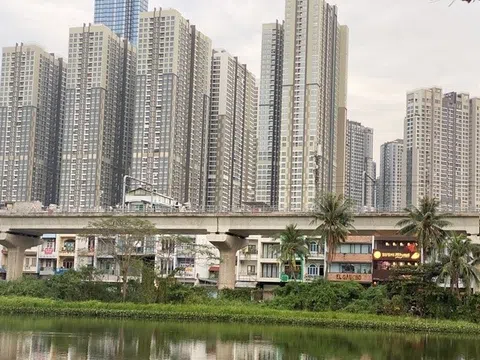 Thu nhập 30 triệu đồng/tháng cũng không mua nổi nhà