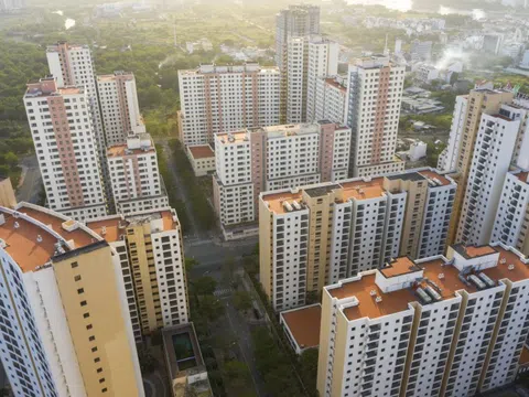 Giá nhà tăng chóng mặt: Dân 'khát' nhà ở xã hội