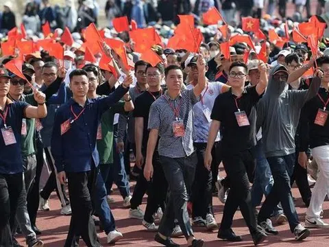 13 khối nghệ thuật, quần chúng lần đầu hợp luyện trên sân Mỹ Đình