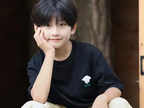 Muốn con lớn lên trở thành người đàn ông bản lĩnh, hãy dạy con quét nhà!