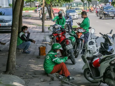 Grab: 60% tài xế công nghệ thuê trọ, khó sạc xe điện tại nhà