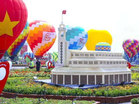 Không gian trưng bày hiện đại của TPHCM tại triển lãm “80 năm Hành trình Độc lập - Tự do - Hạnh phúc” 