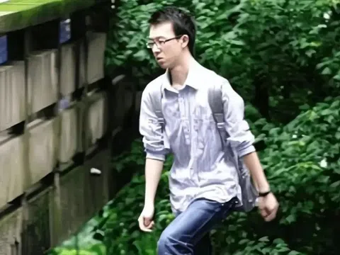 Nam sinh thi Đại học điểm cao nhất thành phố nhưng 1 loạt trường không chịu nhận: "Có sinh viên như này, ảnh hưởng uy tín của trường!"