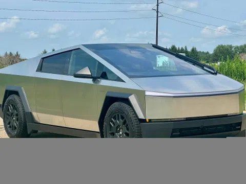 Tesla Cybertruck Cyberbeast bất ngờ tăng giá