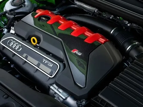 Volkswagen Golf R dùng động cơ từ Audi?