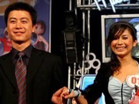 Bức ảnh nghiệt ngã: Người trao giải và người nhận giải Miss Audition 2006 đều vướng lao lý