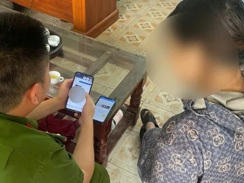Người phụ nữ 29 tuổi vay ngân hàng MB 20 triệu đồng, được yêu cầu chuyển 5 triệu đồng để điều chỉnh thông tin liền báo công an