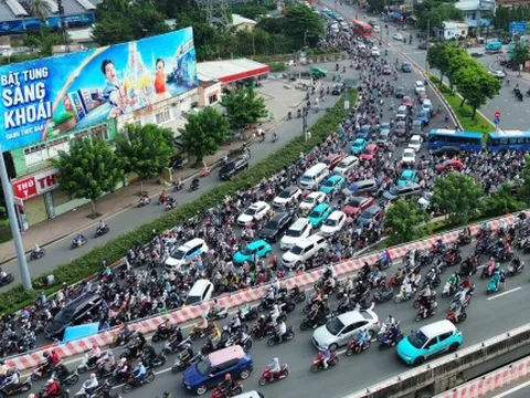 Tăng cường điều tiết, phân luồng ở các điểm “nóng” giao thông dịp nghỉ lễ Quốc khánh