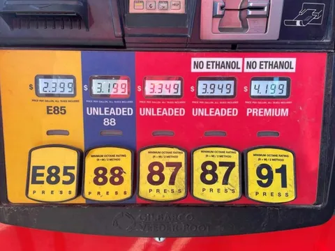 Chỉ số octane của xăng tại Mỹ có giống với Việt Nam không?