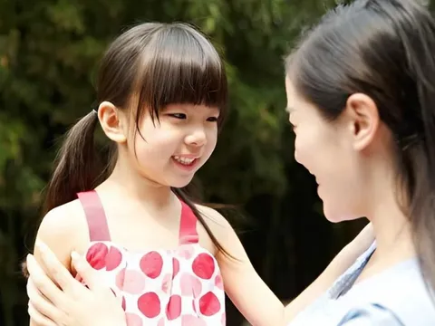 Nếu con bạn từ nhỏ đã có 7 biểu hiện này, chứng tỏ con bạn có IQ rất cao, cha mẹ có thể mừng thầm rồi!