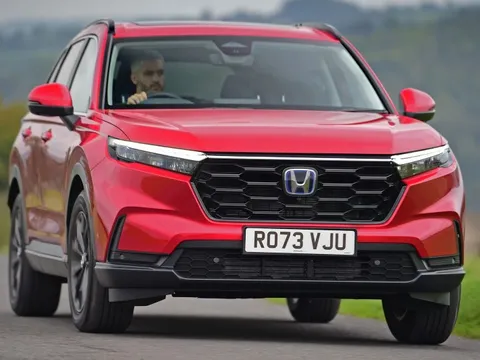 Honda chuyển hướng sang xe hybrid khi lợi nhuận từ EV sụt giảm