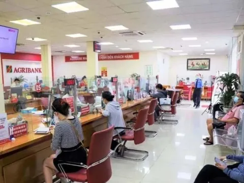 Ngân hàng Nhà nước Khu vực 2 chi hàng tỷ đồng quà Tết Độc lập
