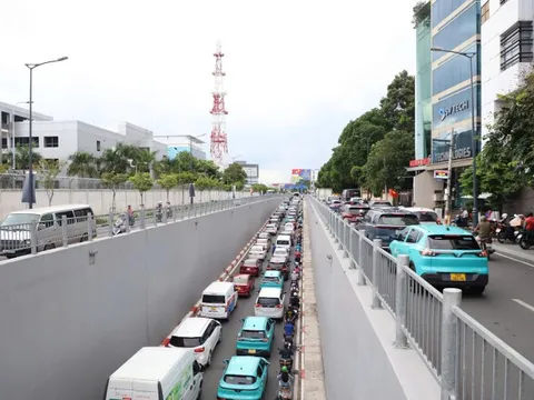 CSGT TP HCM chỉ ra nguyên nhân tai nạn giao thông, người dân chú ý