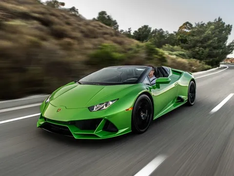 Chat GPT tìm được siêu xe Lamborghini bị mất cắp sau 2 năm?