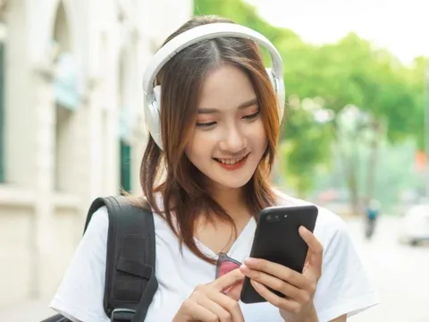 Thường xuyên đăng 3 thứ này lên mạng xã hội chính là biểu hiện của người EQ thấp