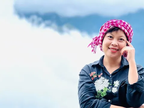 Điều bất ngờ về đạo diễn phim Mưa Đỏ