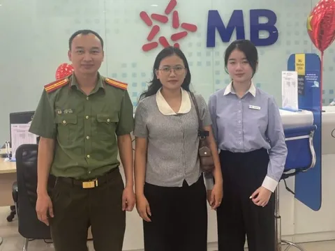 Tài khoản MBBank đã không sử dụng 3 năm, đột nhiên nhận được 4,8 triệu đồng chuyển khoản: Công an lập tức liên hệ, yêu cầu sao kê