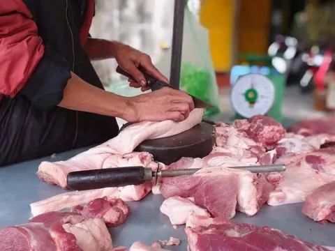 Người bán thịt lợn nói thẳng: "4 loại thịt này rẻ mấy tôi cũng không mua, cho không cũng chẳng lấy"