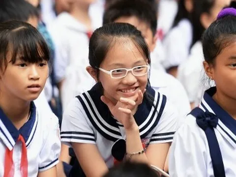 Chính phủ quy định 14 đối tượng được miễn học phí