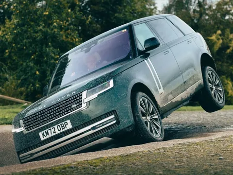 Jaguar Land Rover gặp sự cố an ninh mạng quy mô toàn cầu