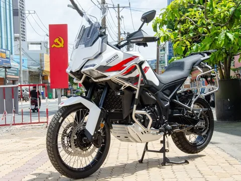 Cận cảnh Zontes 703F - môtô việt dã Trung Quốc giá 168 triệu đồng