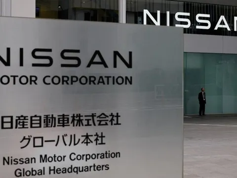 Nissan tính bán trụ sở chính tại Nhật Bản