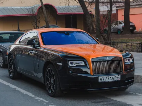 Người Nga mua 100 chiếc Rolls-Royce mới trong nửa đầu năm 2025