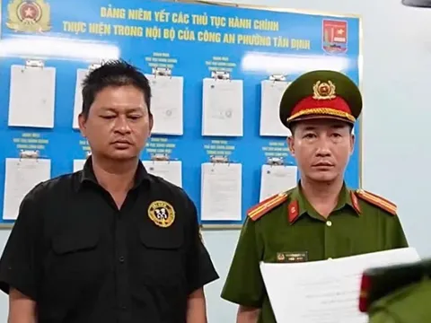TP HCM: Bắt khẩn cấp người đàn ông liên quan 2 clip phản cảm