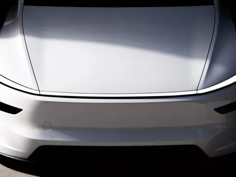 Tesla bùng nổ doanh số tại Nhật, áp sát Nissan ở mảng xe điện