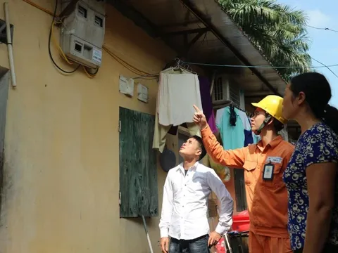 EVN lý giải gì về việc phân bổ khoản lỗ hơn 44.000 tỉ đồng vào giá điện?