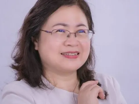 Cả nước chỉ 1 người được ứng cử PGS ở lĩnh vực này: Là trưởng khoa tại ĐH Khoa học Xã hội và Nhân văn, sở hữu cả danh sách bằng khen