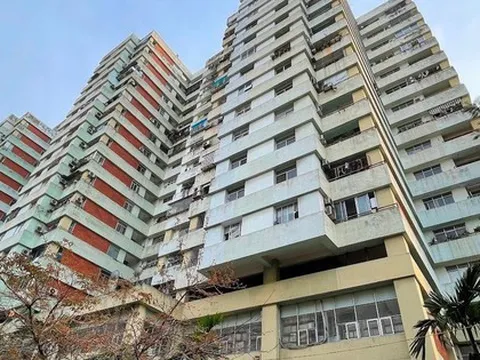 Thừa kế căn hộ 18 tỷ đồng từ bố mẹ, người đàn ông bật khóc thừa nhận: "Đây không phải là món quà, mà là gánh nặng!"