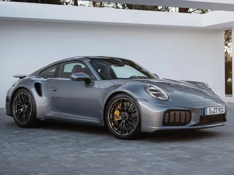 Porsche 911 Turbo S phiên bản mới mạnh 711 mã lực