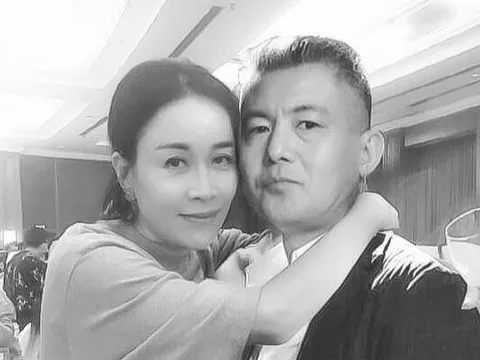 "Chị đại" The Voice bị "cắm sừng", chồng lộ clip dẫn "sugar baby" về nhà riêng lúc vợ vắng mặt
