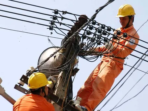 Giá điện "gánh" lỗ EVN tác động 30 triệu hộ gia đình, Hội Bảo vệ người tiêu dùng Việt Nam kiến nghị