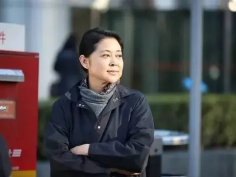 Nghỉ việc sau 5 năm làm bảo mẫu cho nhà đại gia với lương 20 triệu đồng/tháng, tôi sững người khi nhận được tin nhắn từ ngân hàng