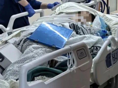 Người phụ nữ 52 tuổi tử vong sau 5 ngày làm vỡ thùng "nước lạ"