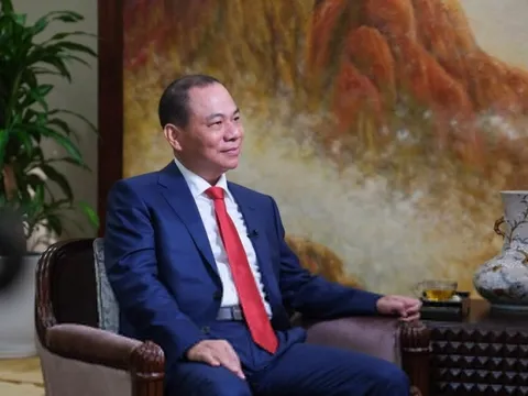 Cổ phiếu Vingroup cao chưa từng thấy