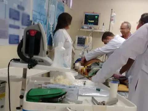 Ăn món này, người đàn ông qua đời vì đường trong máu mất kiểm soát, bác sĩ nhắc: 3 thứ không ngọt nhưng rất hại với người tiểu đường!