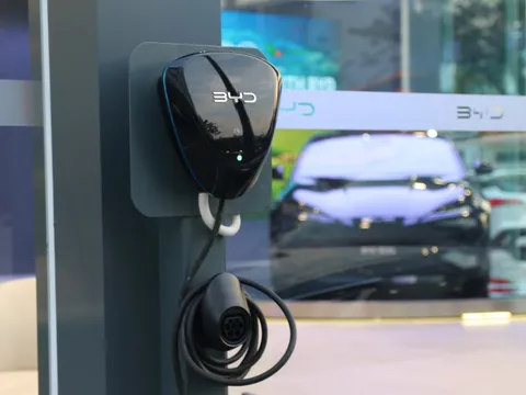 Thế khó của 'liên minh trạm sạc' các hãng xe điện Trung Quốc