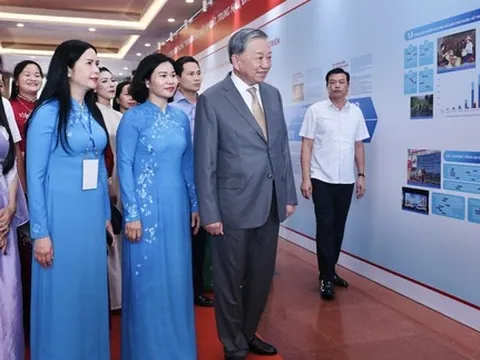 Những hình ảnh đẹp tại Lễ kỷ niệm 95 năm thành lập Hội LHPN Việt Nam