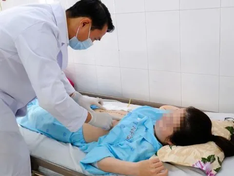 Người phụ nữ 25 tuổi khám sức khỏe định kỳ, bác sĩ phát hiện thứ "đáng sợ" trong bụng